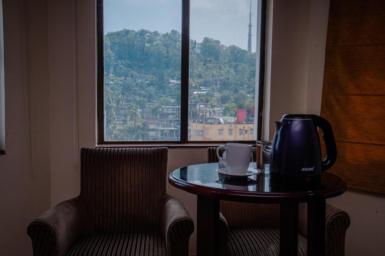 Hotel Gateway Grandeur Guwahati Exterior foto