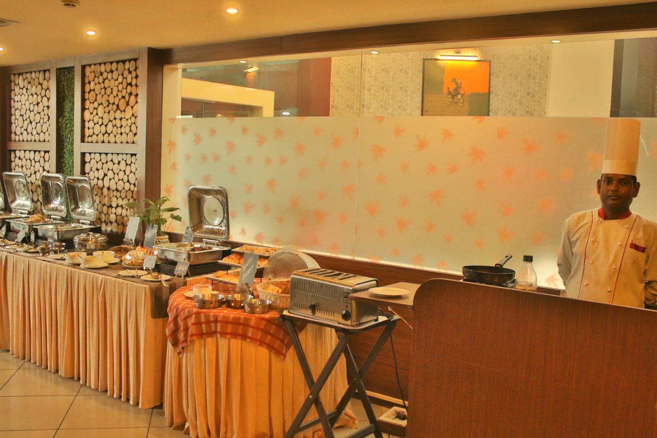 Hotel Gateway Grandeur Guwahati Exterior foto